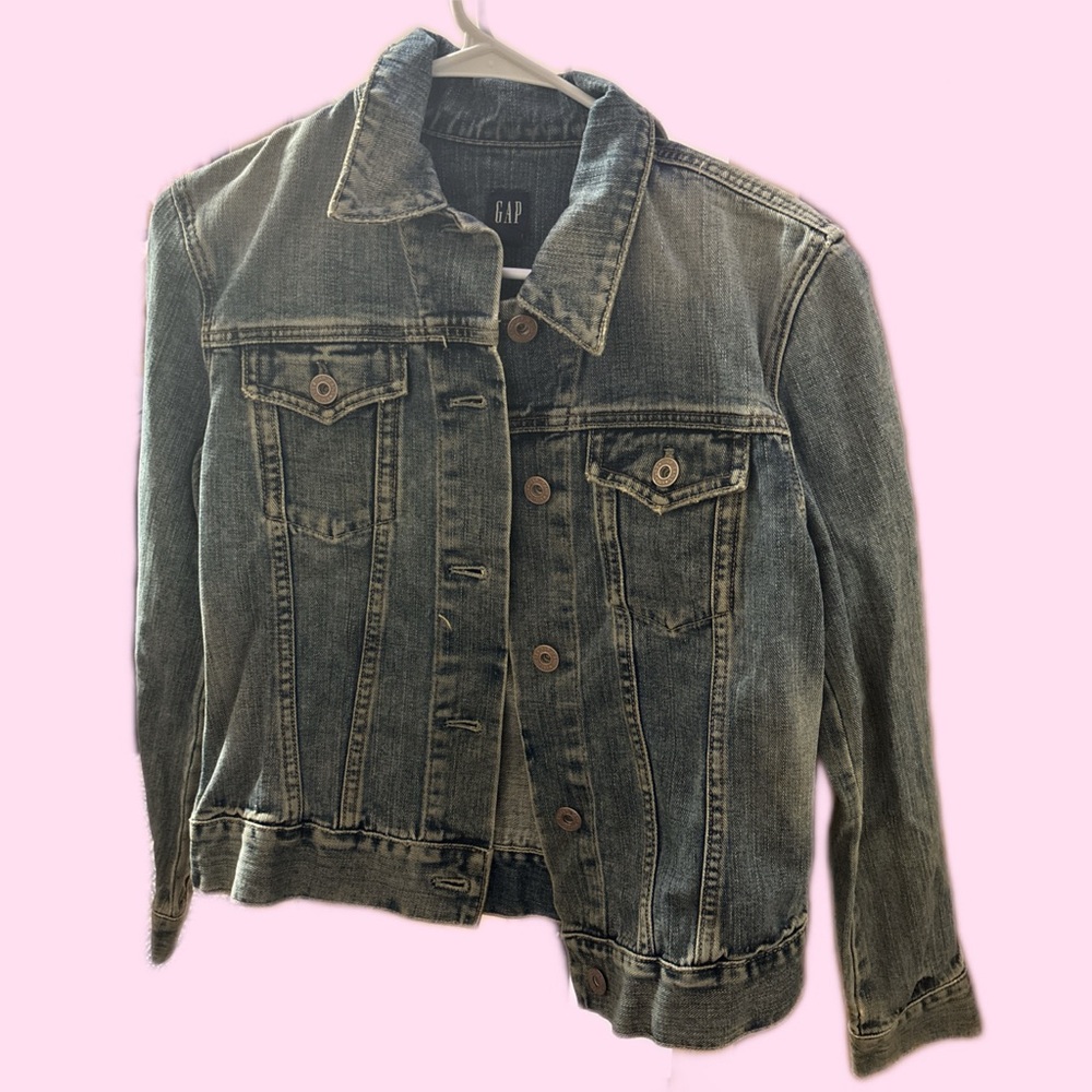 GAP Women's Washed Blue Denim Jacket